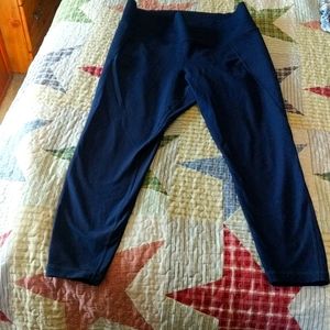 Old Navy navy 7/8 athletic leggings XL